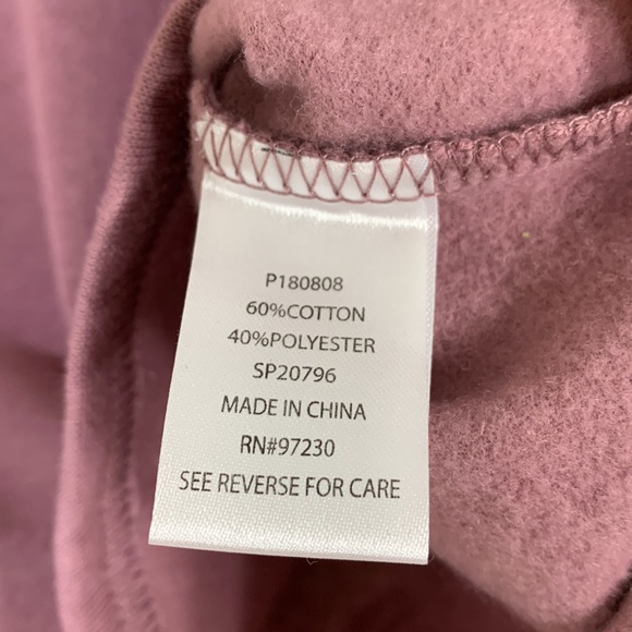 NWT. Almost Famous Floral Embroidered Sleeve Sweatshirt Women’s Large. - Picture 6 of 8